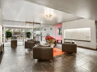 255 SW Harrison St APT 21H, Portland, OR 97201