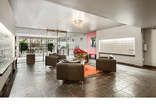 255 SW Harrison St #21H Photo 1