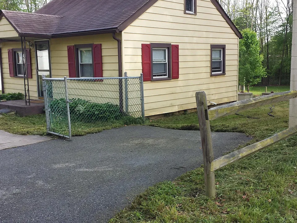 1111 Hookers Mill Rd