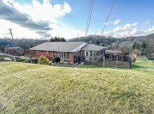 428 Bella Vista Dr, Johnstown, PA 15904