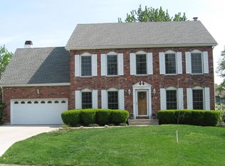 9807 W 124th St, Overland Park, KS 66213