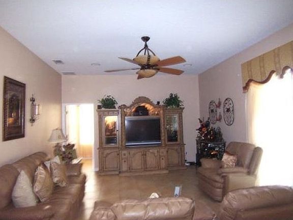 4th image of 3219 Waterbridge Ct
