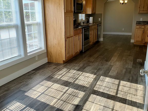 2nd image of 13100 N Robinson Rd