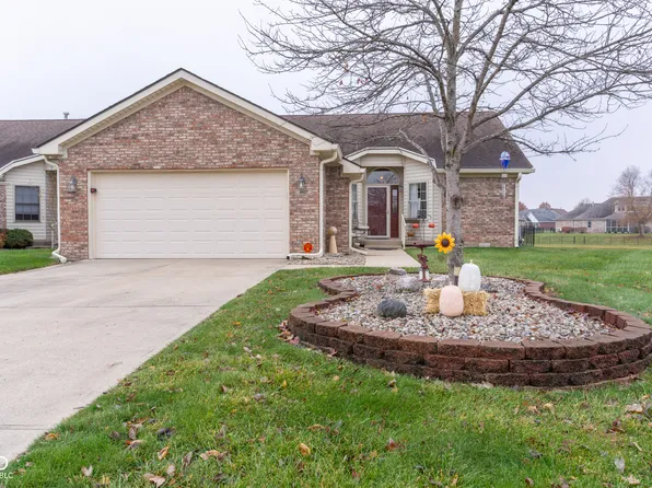 4927 W Cedar Cove Way #13, New Palestine, IN 46163