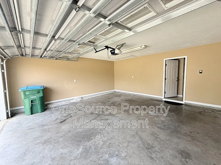 111 N Charles Willis Dr — Photo 23