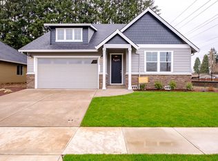 2068 Deer Ave, Stayton, OR 97383