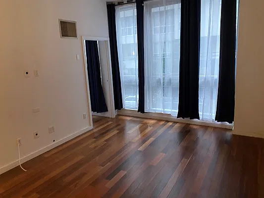 Rented by Erman Agirnasli, LREB | media 13