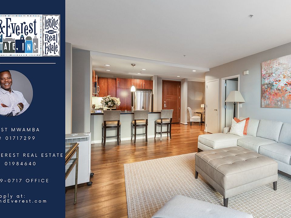 1st image of 325 Berry St APT 505