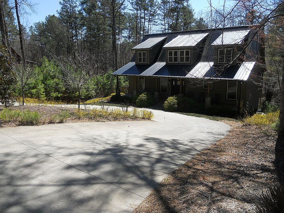 2nd image of 501 Newport Dr