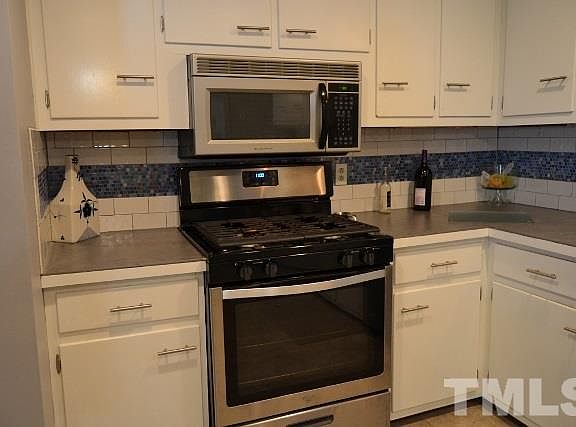 3rd image of 2621 Cooksbury Dr