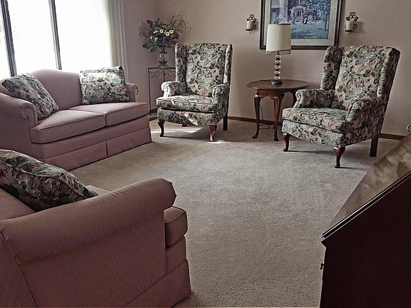 2nd image of 230 S State St APT 108
