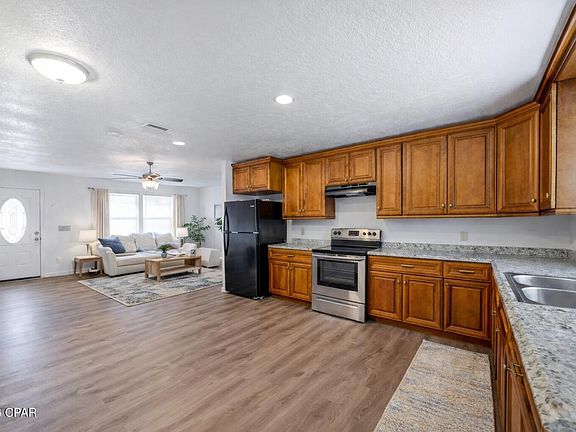 5th image of 5744 Fort Rd