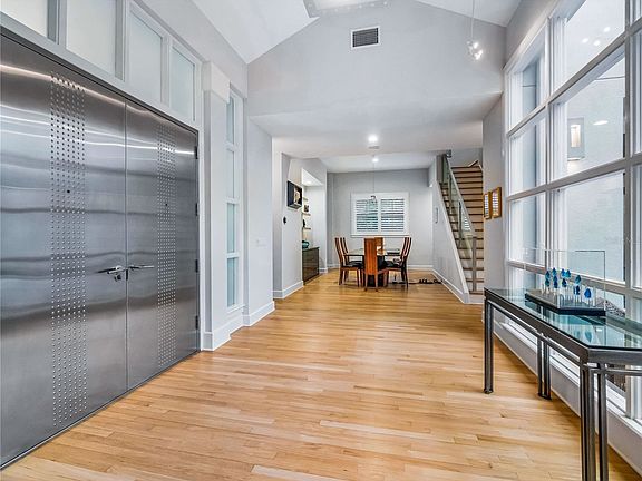 2nd image of 2703 Chambray Ln