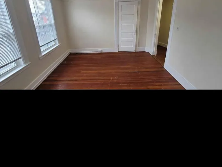 30 Railroad Ave #3 — Photo 3