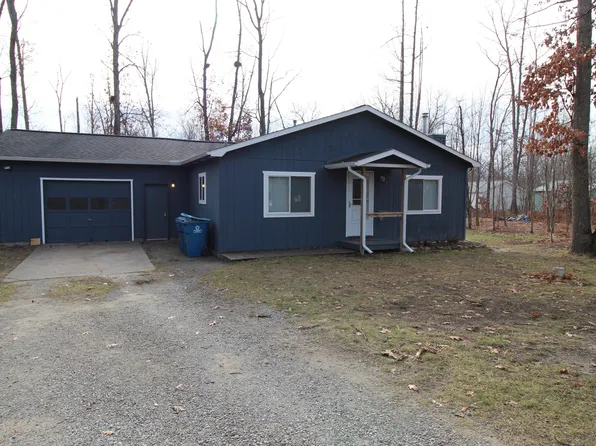 109 Valencia Dr, Roscommon, MI 48653