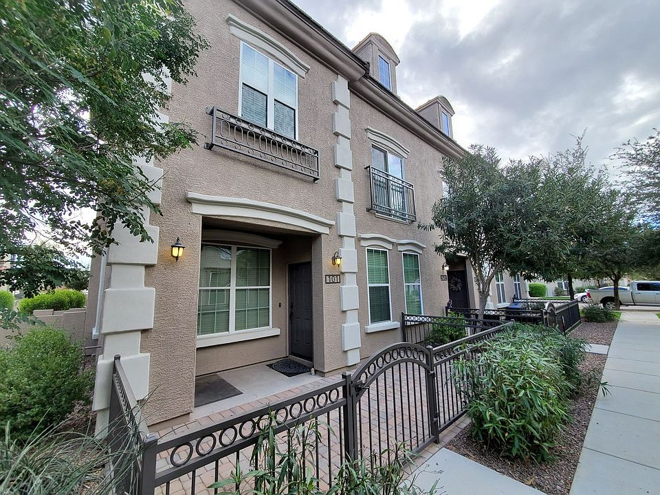 1st image of 4754 E Red Oak Ln Unit 101