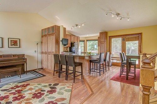 5th image of 2898 McKinley Dr