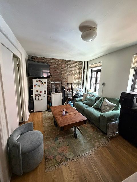 1st image of 131 Mulberry St #3FLN