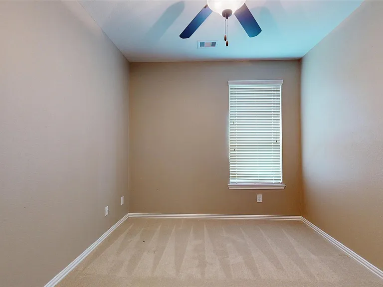 12314 Meadow Breeze Dr — Photo 39