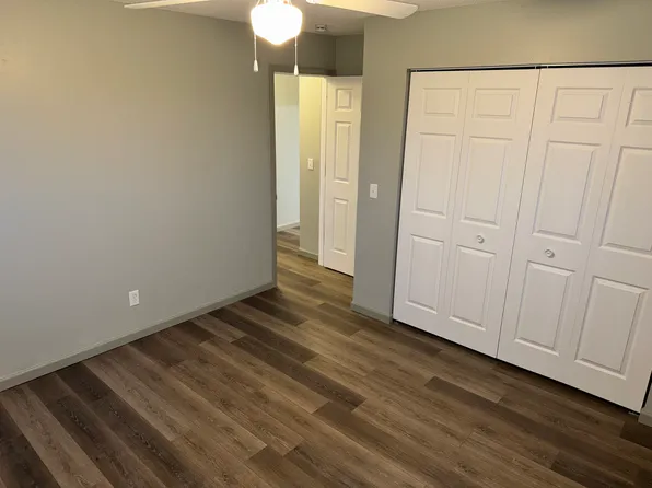 1797 Old Hudson Rd APT 2, Saint Paul, MN 55119