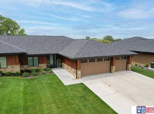 2941 S 89th St, Lincoln, NE 68520