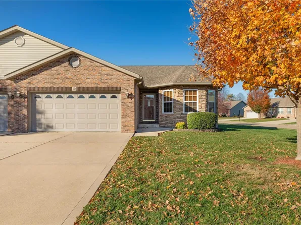 10 Klein Dr, Bethalto, IL 62010
