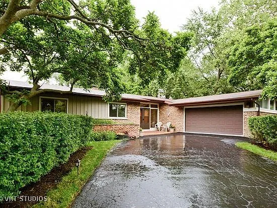 20347 Fairfield Ave photo 1