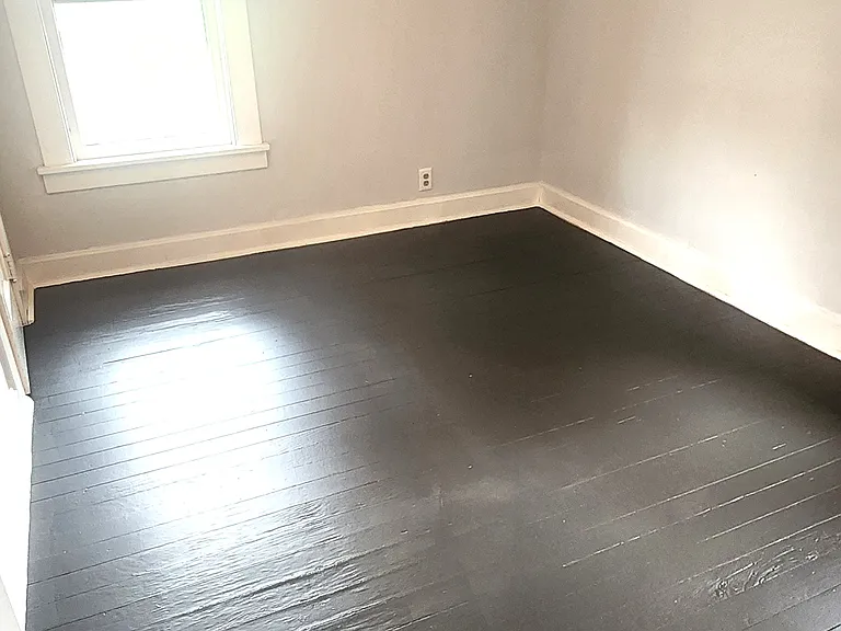 6539 Crystal Ave — Photo 8