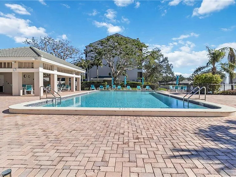 900 Arbor Lake Dr #9-101 — Photo 24
