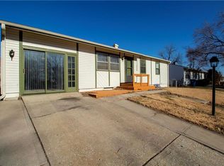 13808 E 43rd St, Independence, MO 64055