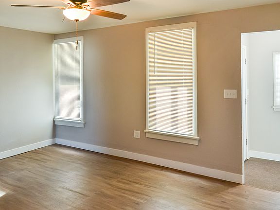 5th image of 2313 3rd Ave S #2313
