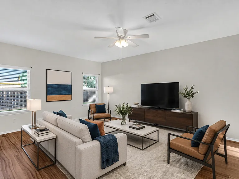 1702 Wild Rye Cir — Photo 5