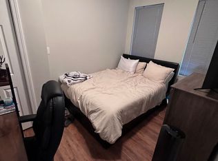 217 Hanover St #10, Boston, MA 02113