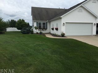 617 Wildberry Dr, Normal, IL 61761