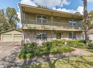 247 Hollyvale Dr, Houston, TX 77060