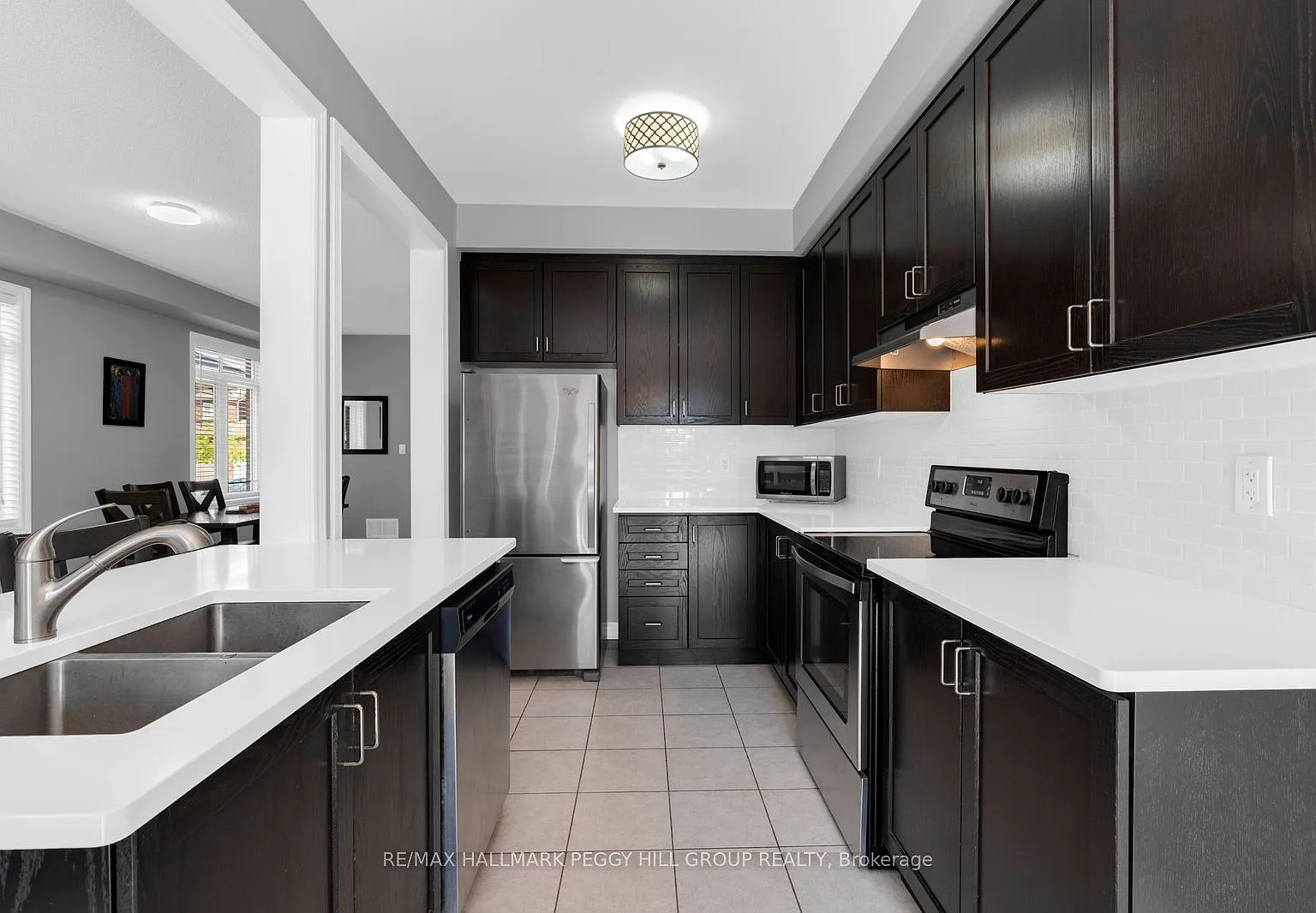 3 bed, $2,900 — Photo 4