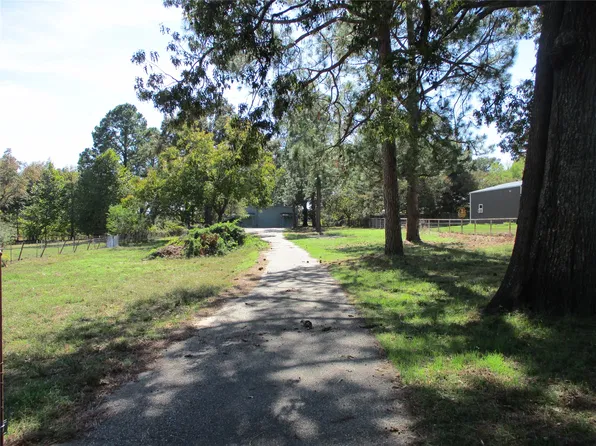 2136 N State Highway 19, Emory, TX 75440