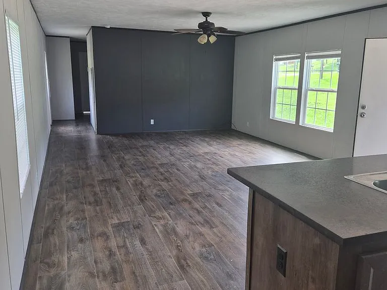4951 Hickory Valley Rd — Photo 6
