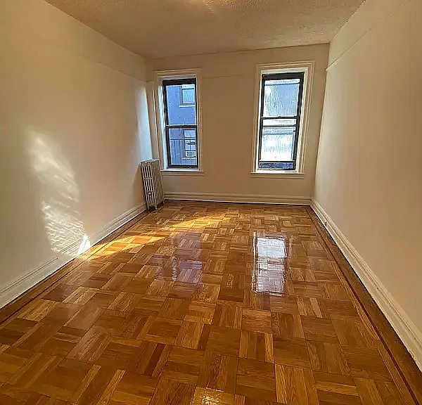 2121 85th St #2A — Photo 2