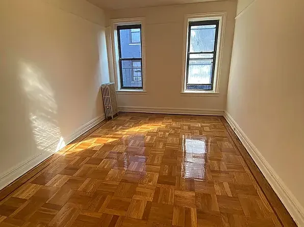 2121 85th St #2A, Brooklyn, NY 11214