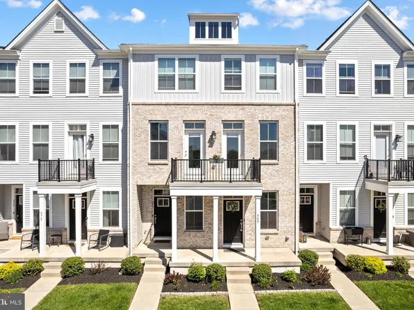 369 Foundry St, Phoenixville, PA 19460