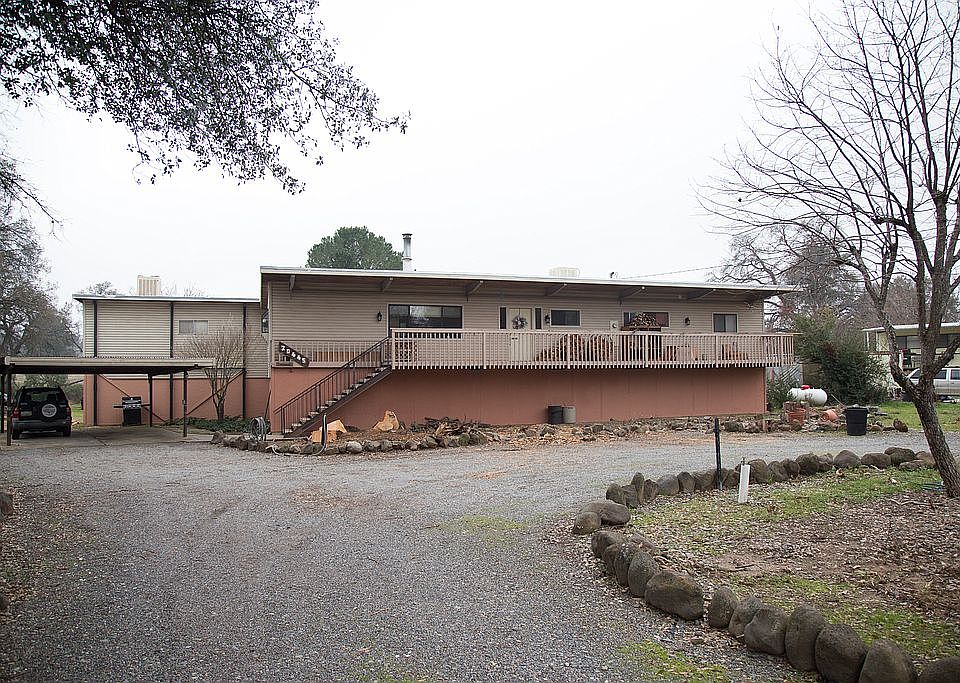 Front of House (2016)