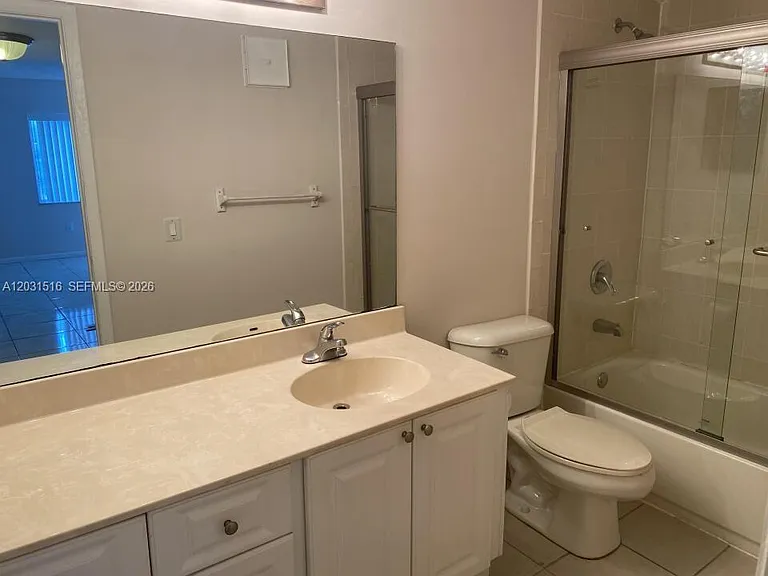 721 N Pine Island Rd #304 — Photo 6