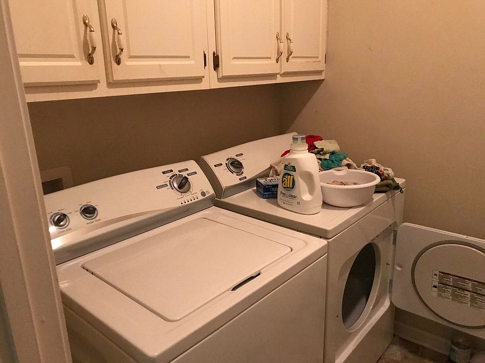 1st image of 344 Tanner Dr