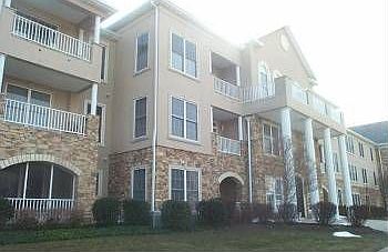 1st image of 506 Cleveland Ln