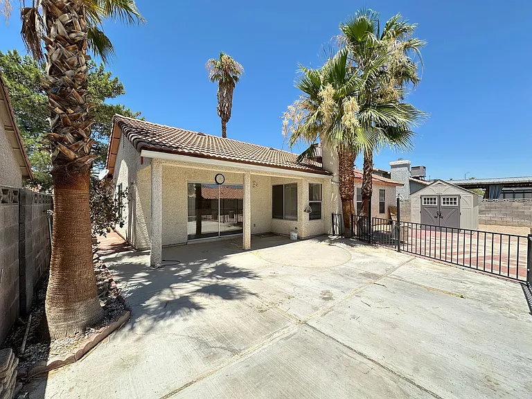 3124 Gentle Breeze St — Photo 20