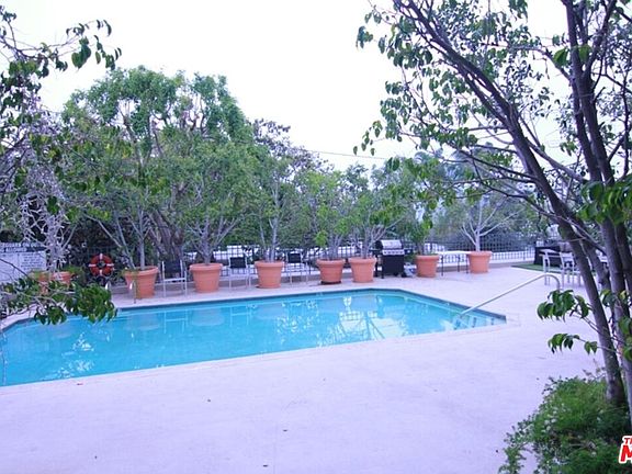 4th image of 884 Palm Ave APT 209