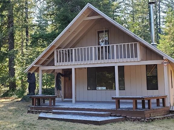 2nd image of 101 Mountain View Dr N