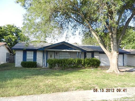 1st image of 7118 GLEN GROVE DR