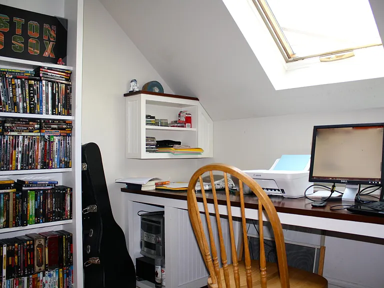 122 Elm St #2 — Photo 7